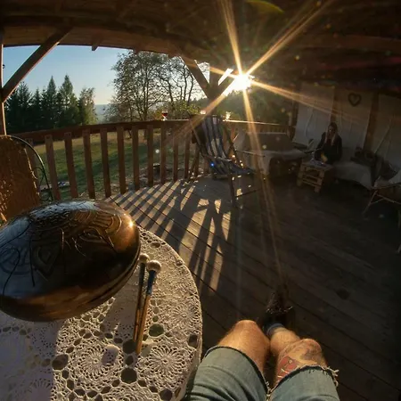 Lüks kamp alanı Maringotka Ticha