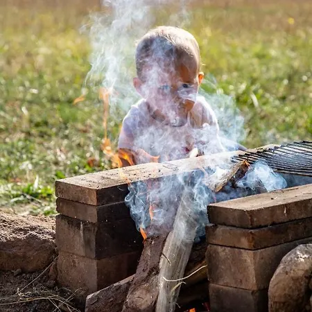 Lüks kamp alanı Maringotka Ticha